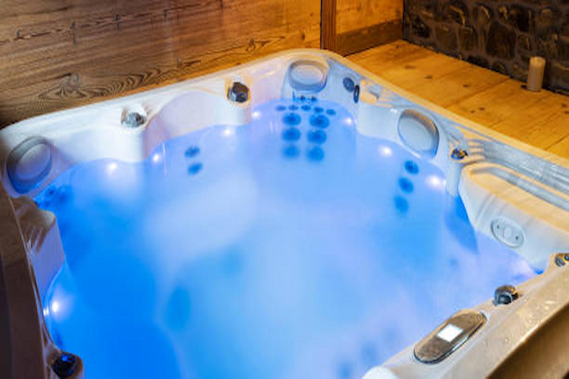Why Buying A Large-Sized Hot Tub Is More Beneficial For You?